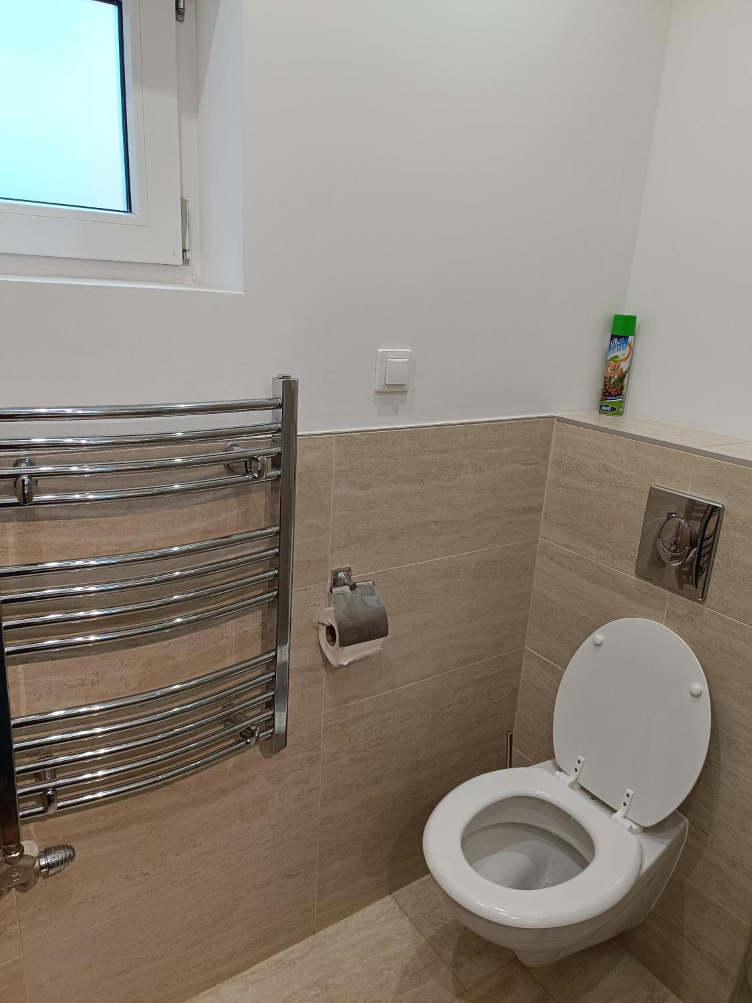 Ujhely Apartmanhaz Siófok Exterior foto