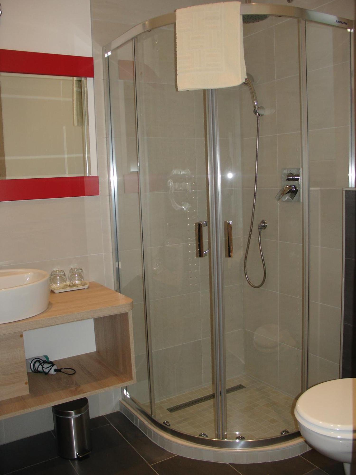 Ujhely Apartmanhaz Siófok Exterior foto